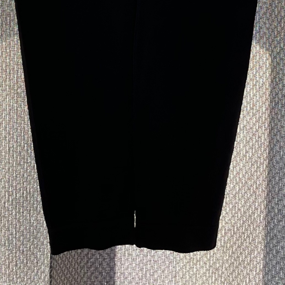 NWT Basic Bae Leggings with Accentuating Scrunch,  Black, XL - Picture 3 of 5